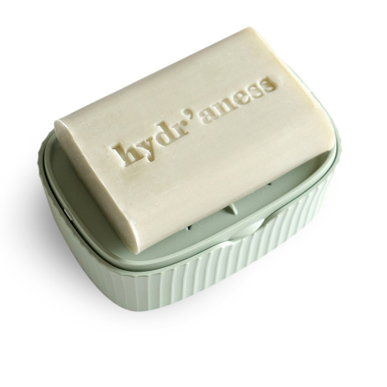 Boite à savon de voyage en bouchons recyclés verte Hydr'aness avec savon naturel
