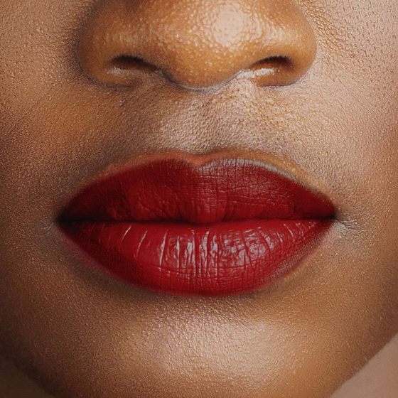 Rendu rouge à lèvres bio vrai rouge Couleur Caramel