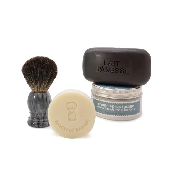 Pack homme : crème après-rasage pot, savon homme, savon à barbe et blaireau Pack homme : crème après-rasage pot, savon homme, savon à barbe et blaireau