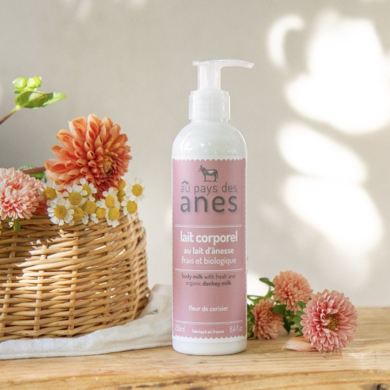 Lait corporel au lait d’ânesse frais et biologique 250 ml Fleur de cerisier