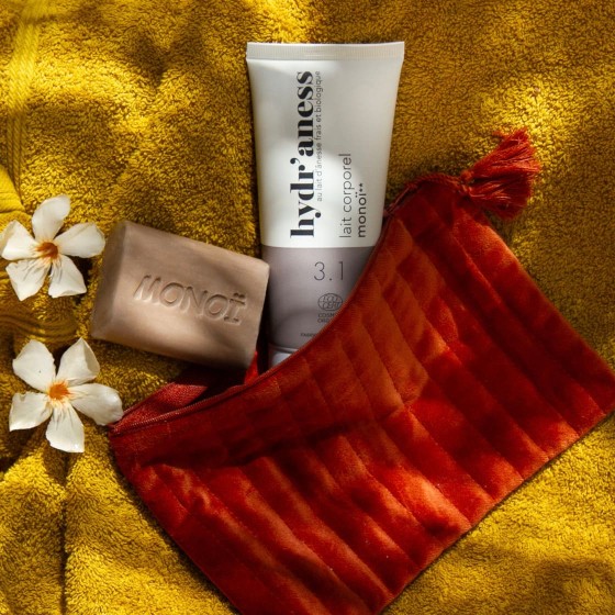 Trousse de voyage monoï au lait d'ânesse frais Hydr'aness